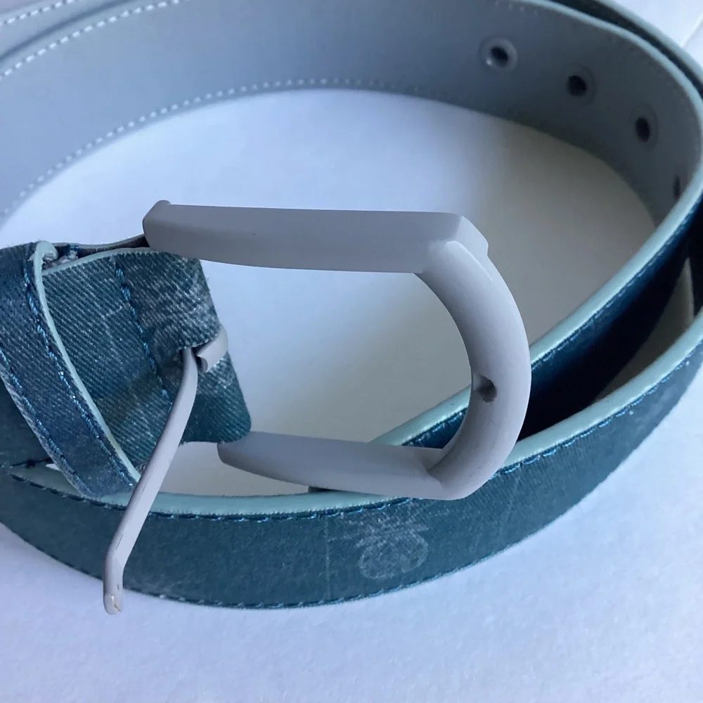 Travis Mathew Cuater Golf Belt Speck Stretch Pineapple Blue Size M/L